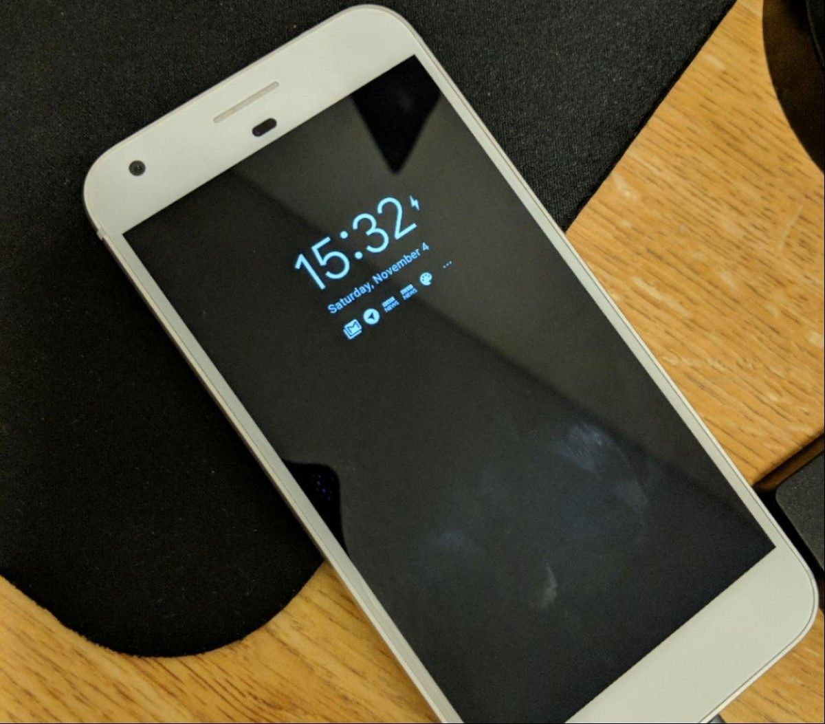 Enable Google Pixel 2 Always on Display Function on the Nexus 6P, Pixel, and Pixel XL