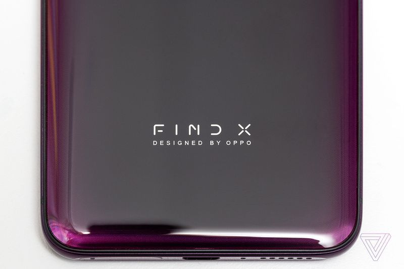 Oppo Find X has no notch, slim bezels, and a pop-up camera
