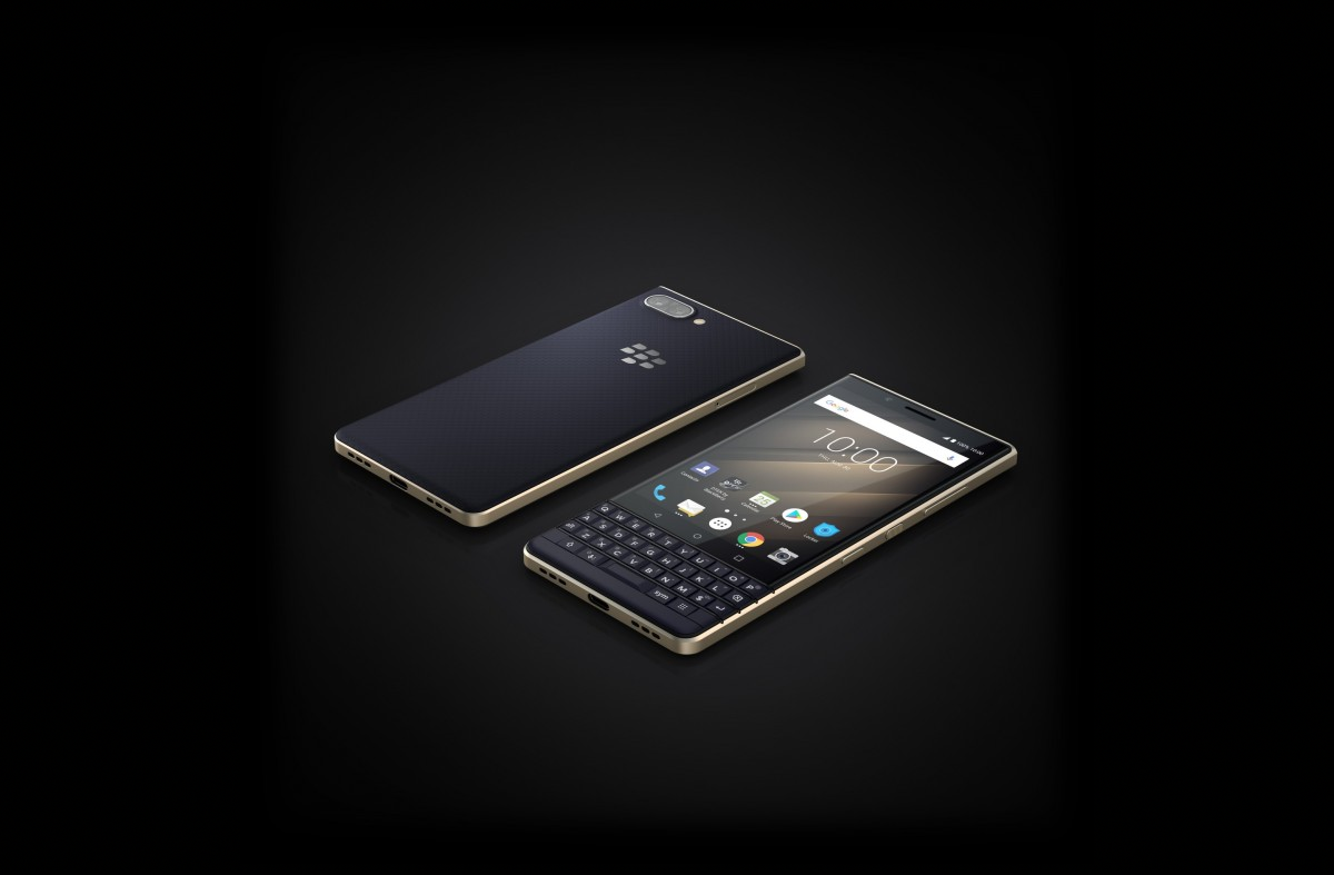 BlackBerry KEY2 LE is a cheaper KEY2 with the same hardware keyboard BlackBerry KEY2 LE is a cheaper KEY2 with the same hardware keyboard