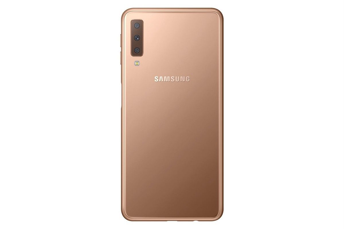 Galaxy A7 (2018) ゴールド 本体 64GB SM-A750C Samsung Galaxy A7 (2018) launches in India with triple rear