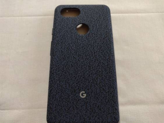 Google Pixel 3 XL in Fabric Case