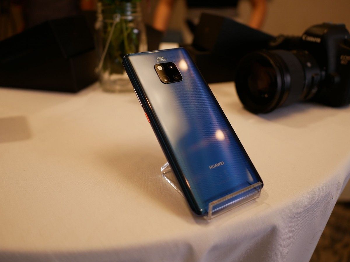 HUAWEI Mate 20 Pro(ミッドナイトブルー) HUAWEI Mate 20 Pro｜価格比較・最新情報 - 価格.com