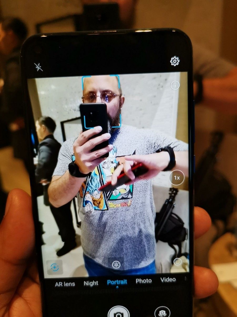 Honor View 20
