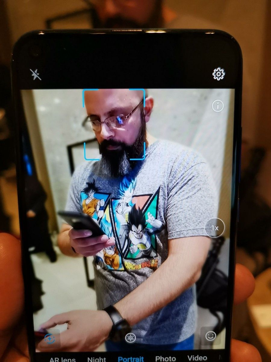 Honor View 20