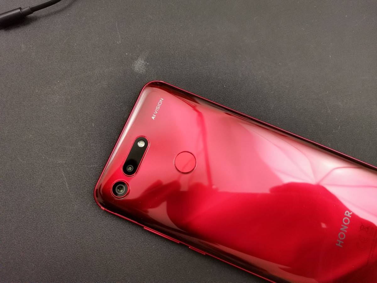 Honor View 20 Phantom Red