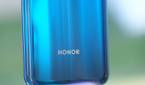 Honor logo visible on Honor 20 Pro huawei