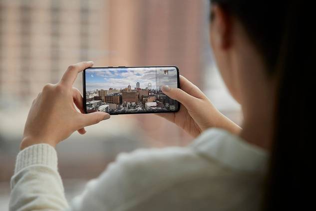 Wide Angle and Telephoto Video Recording on the OnePlus 7 Pro on OxygenOS Open Beta 1 on Android 10
