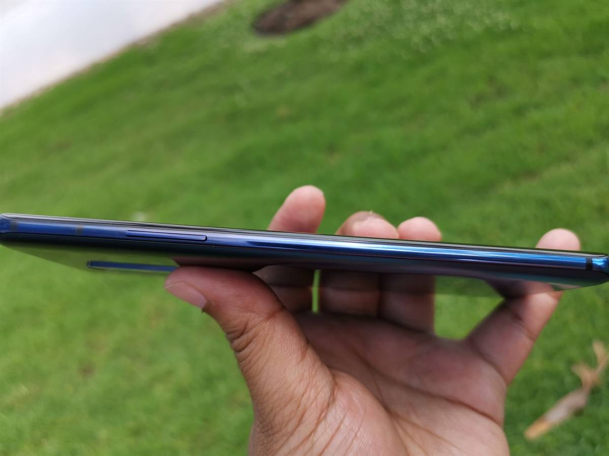 OnePlus 7 Pro Nebula Blue