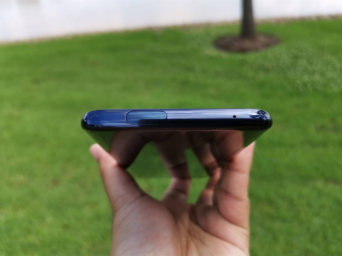 OnePlus 7 Pro Nebula Blue