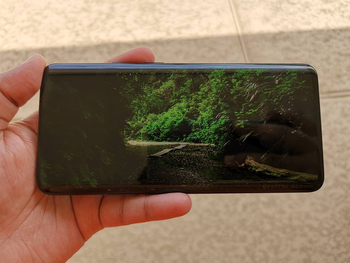 YouTube on the OnePlus 7 Pro