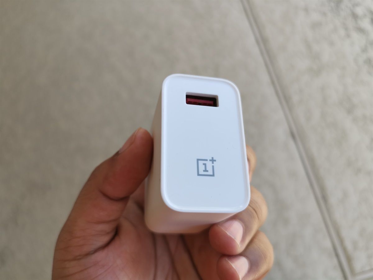OnePlus warp charge 30 charger OnePlus 9 OnePlus 9 Pro