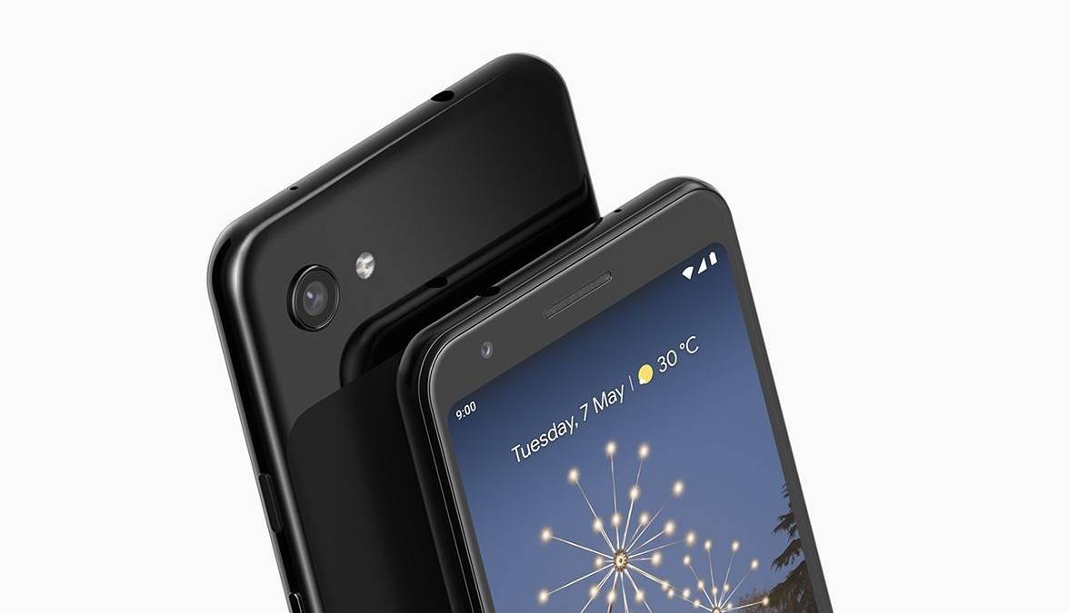 Google Pixel 3a front and back