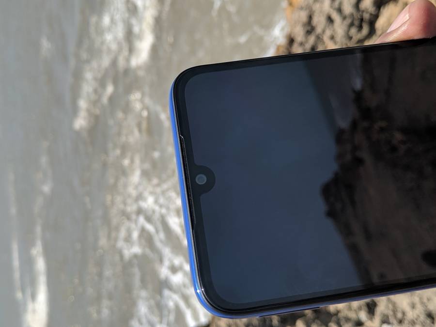 Redmi Y3 design
