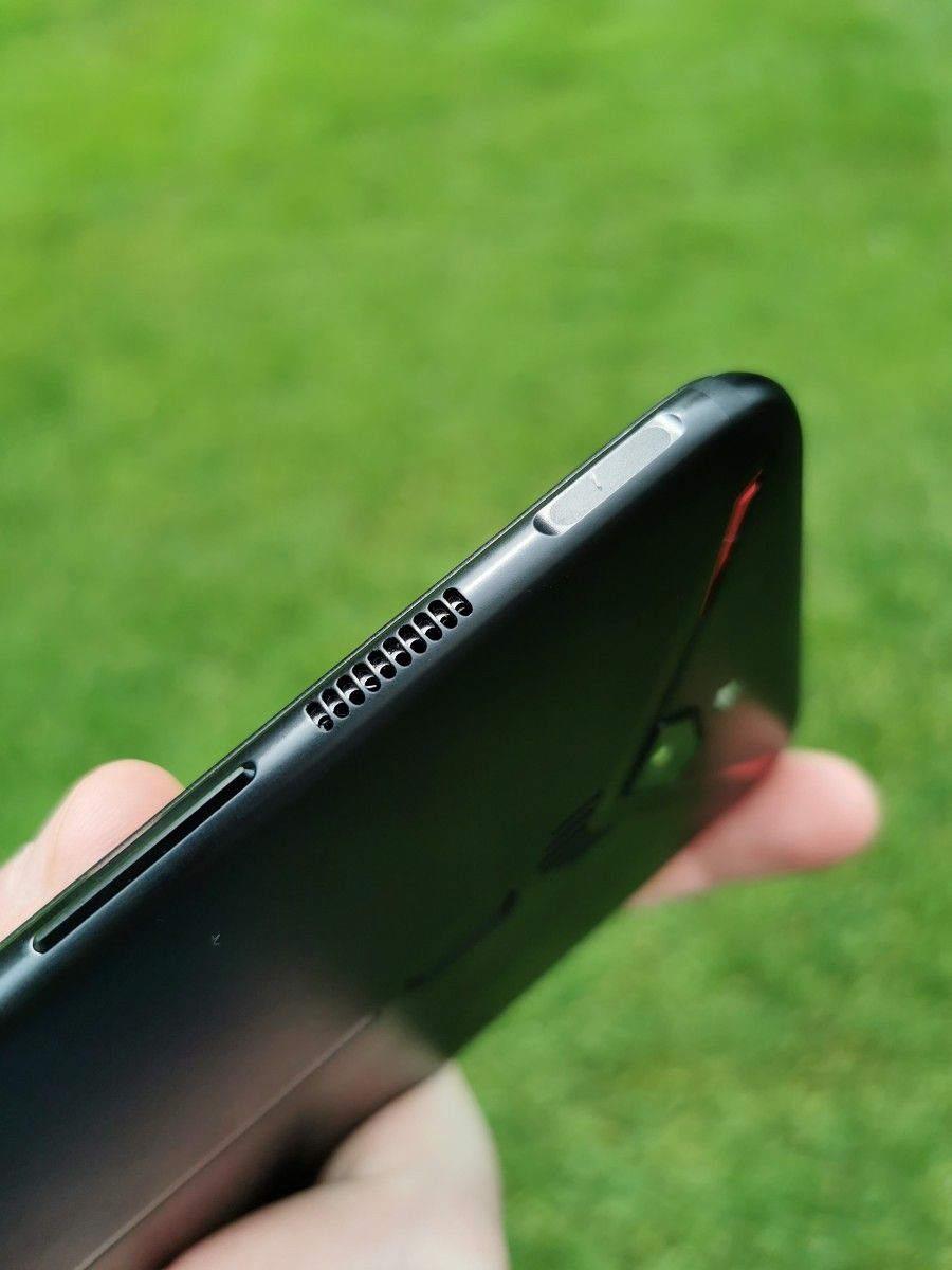 Nubia Red Magic 3 review design