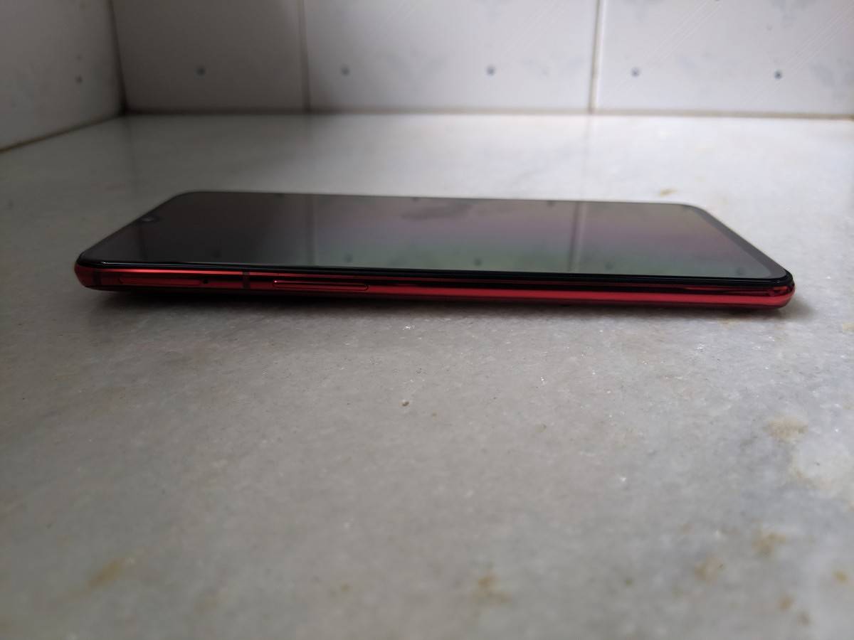 OnePlus 7 Mirror Red