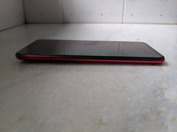 OnePlus 7 Mirror Red