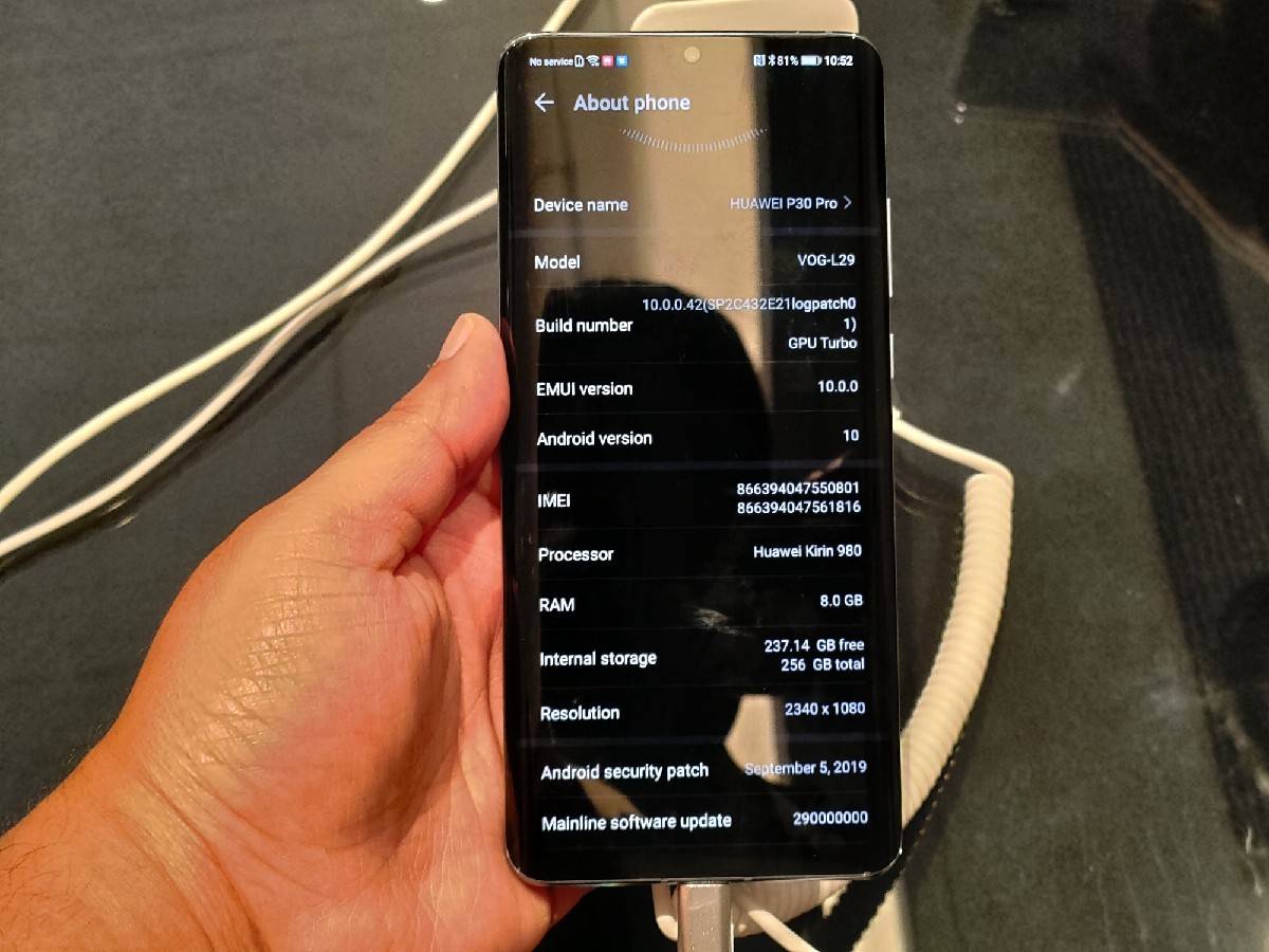 EMUI 10 based on Android Q on the Huawei P30 Pro