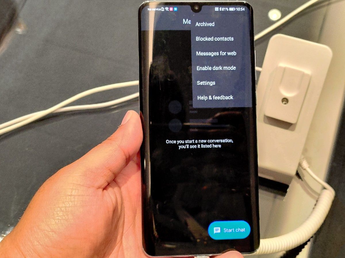 EMUI 10 dark mode on the Huawei P30 Pro