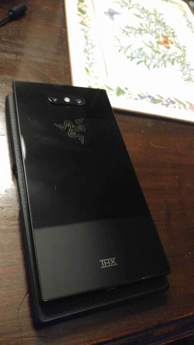 Razer Phone 2 with 512GB storage, dual SIM, and THX logo leaks