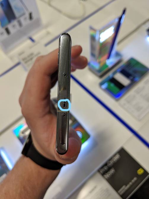 Samsung Galaxy Note 10 top side