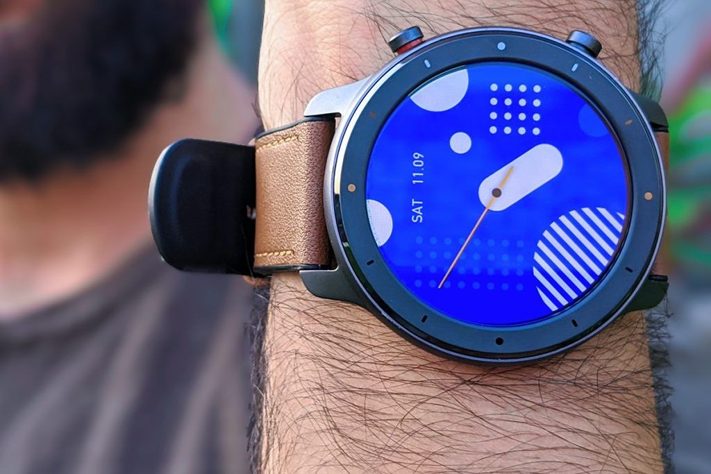 Amazfit GTR（ごみ） Huami Amazfit GTR review: Charming, Affordable, and Effective