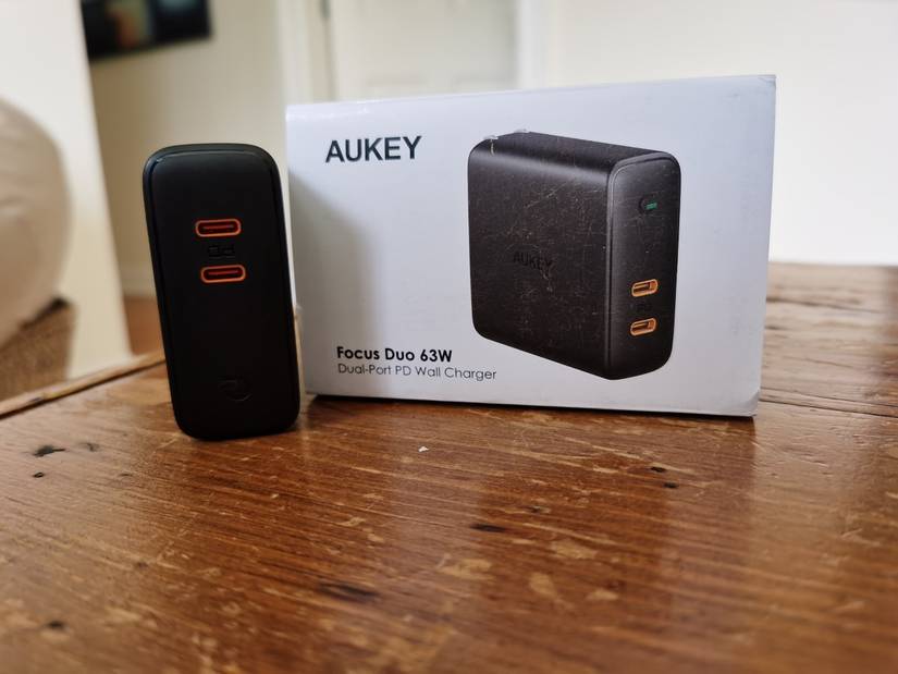 AUKEY 63W Dual-Port PD Wall Charger