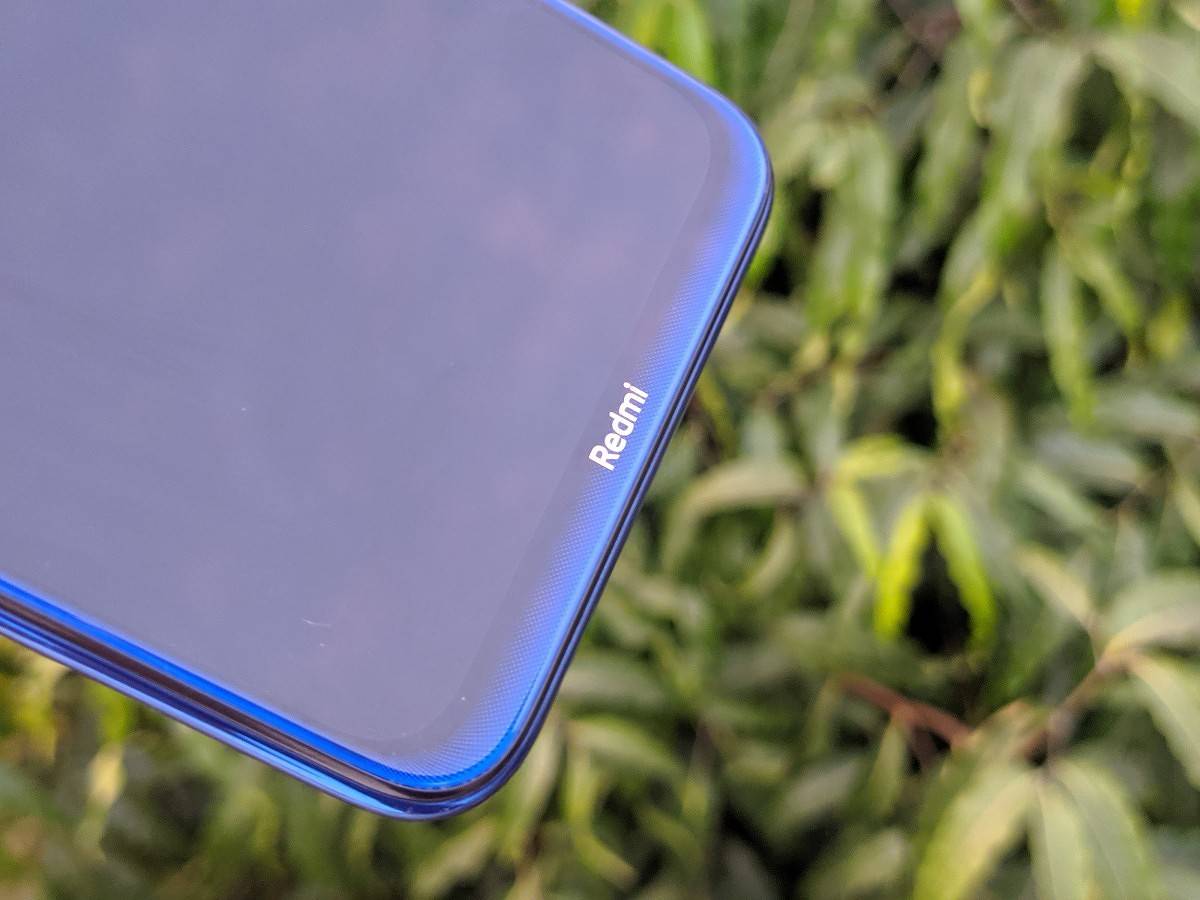 Redmi Note 8 bottom bezel