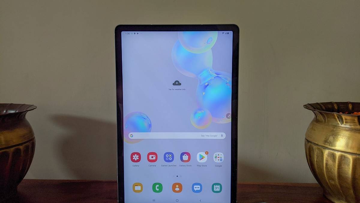 Samsung Galaxy Tab S6 side display