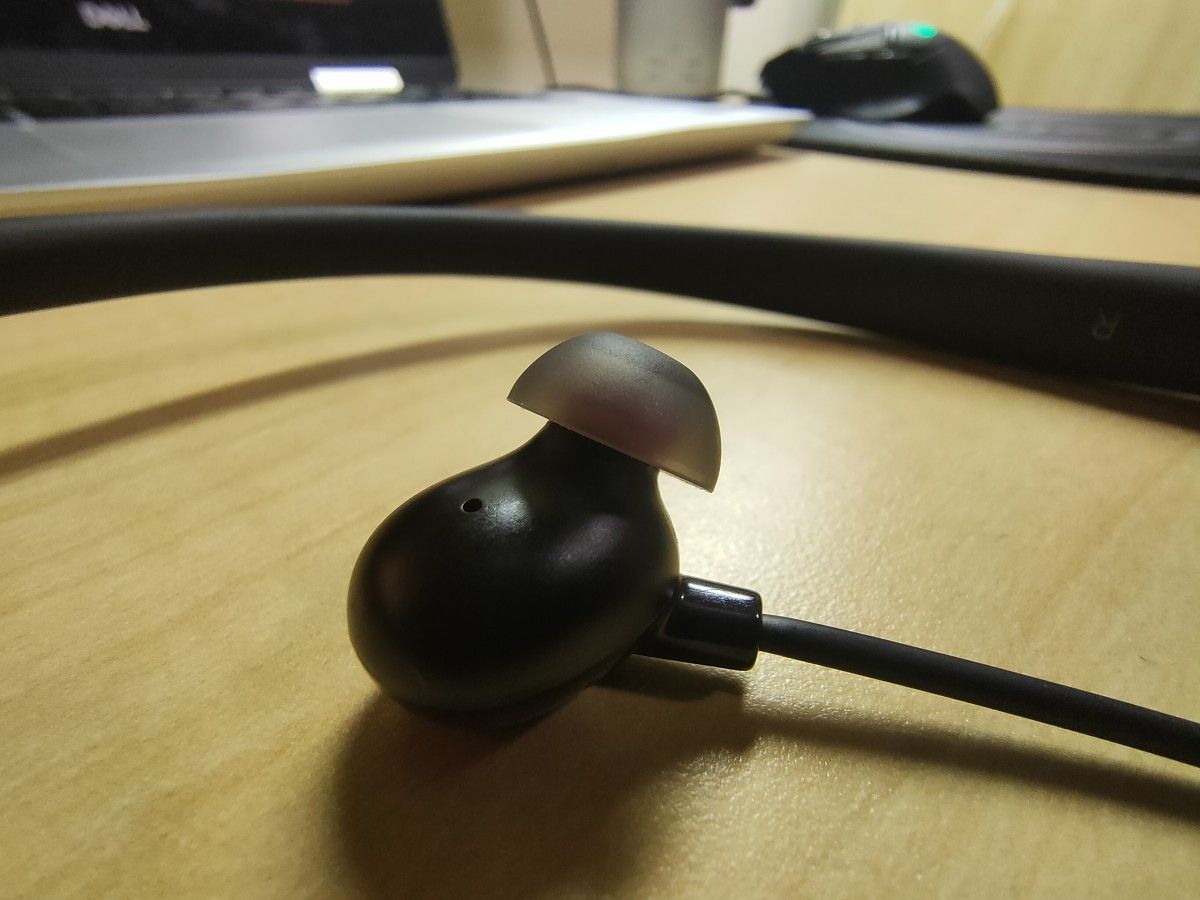 OPPO Enco Q1 Wireless Noise Cancelling Earphones