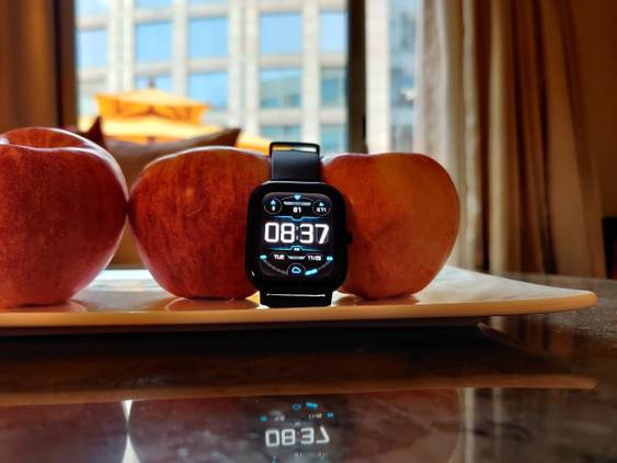 Huami Amazfit GTS Smartwatch/Fitness Tracker - Watch face