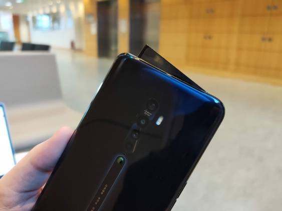 OPPO Reno2