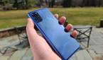 Samsung Galaxy S20 Plus in hand