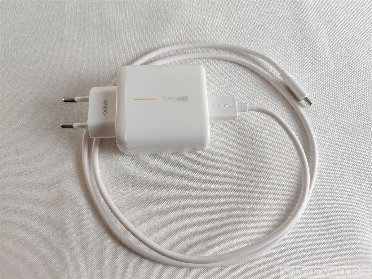 OPPO SuperVOOC 2.0 charger