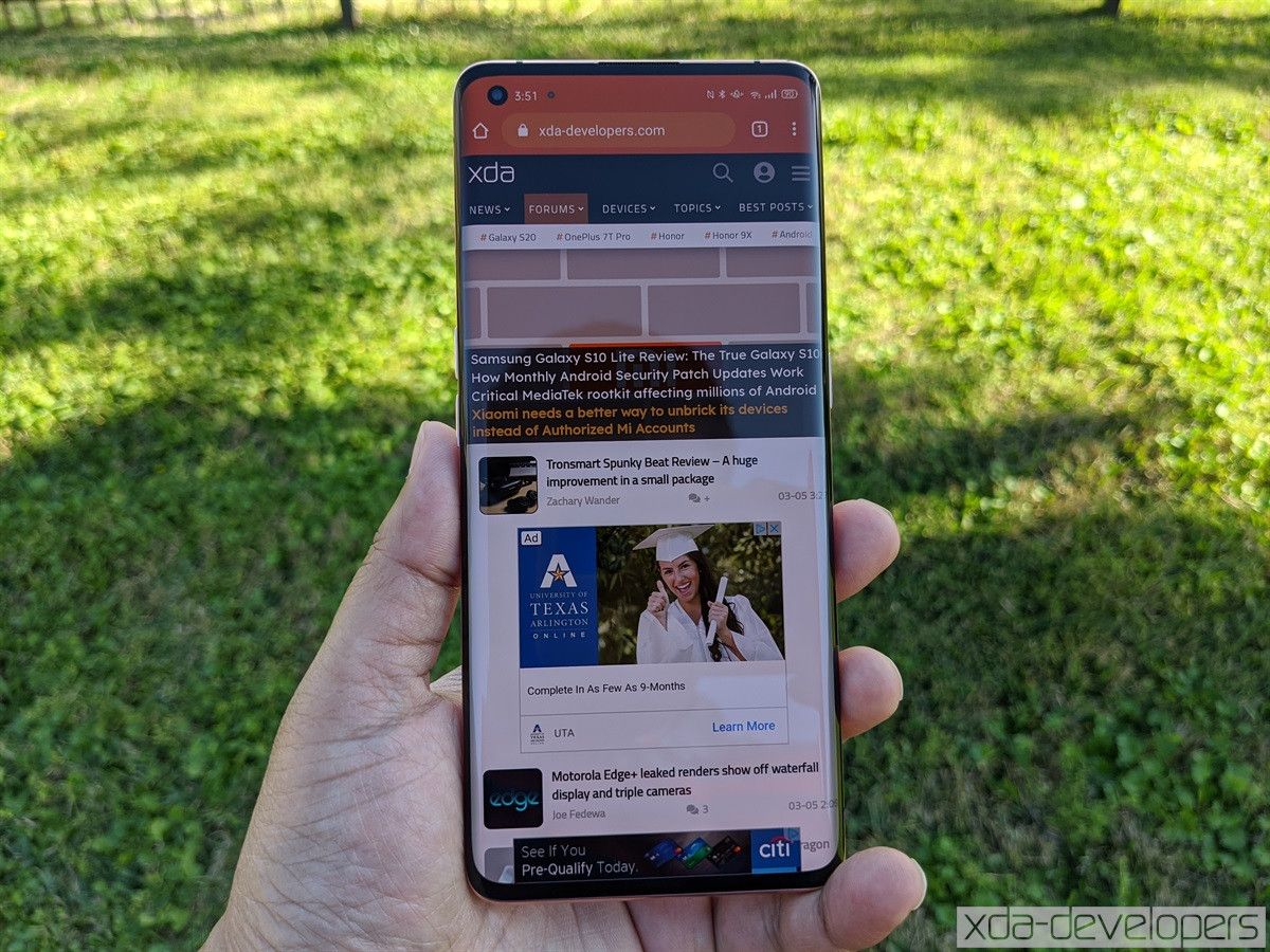 OPPO Find X2 Pro display