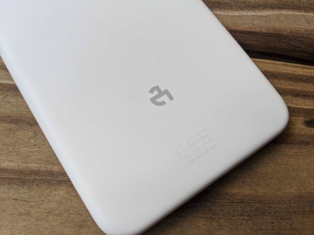 Back cover shows off what the cancelled Pixel 4a XL could have been