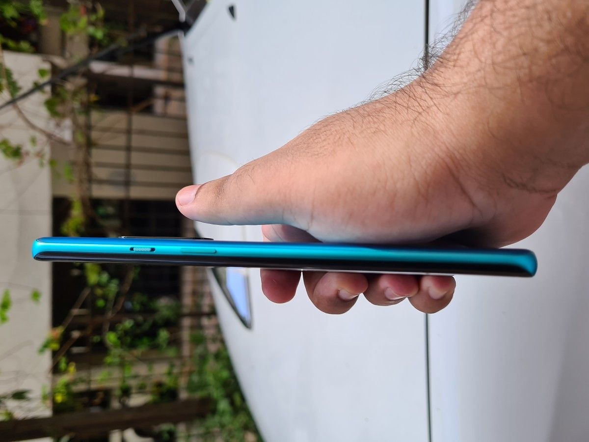 OnePlus 8 Pro vs Samsung Galaxy S20+