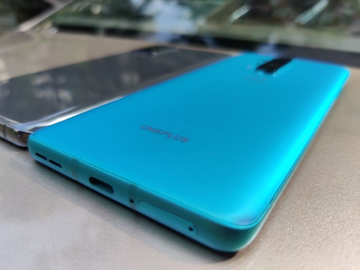 OnePlus 8 Pro vs Samsung Galaxy S20+