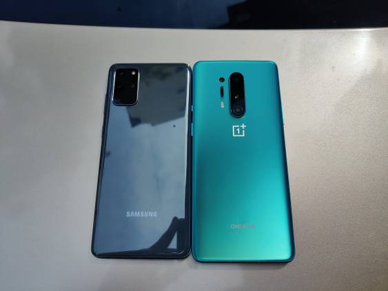 OnePlus 8 Pro vs Samsung Galaxy S20+