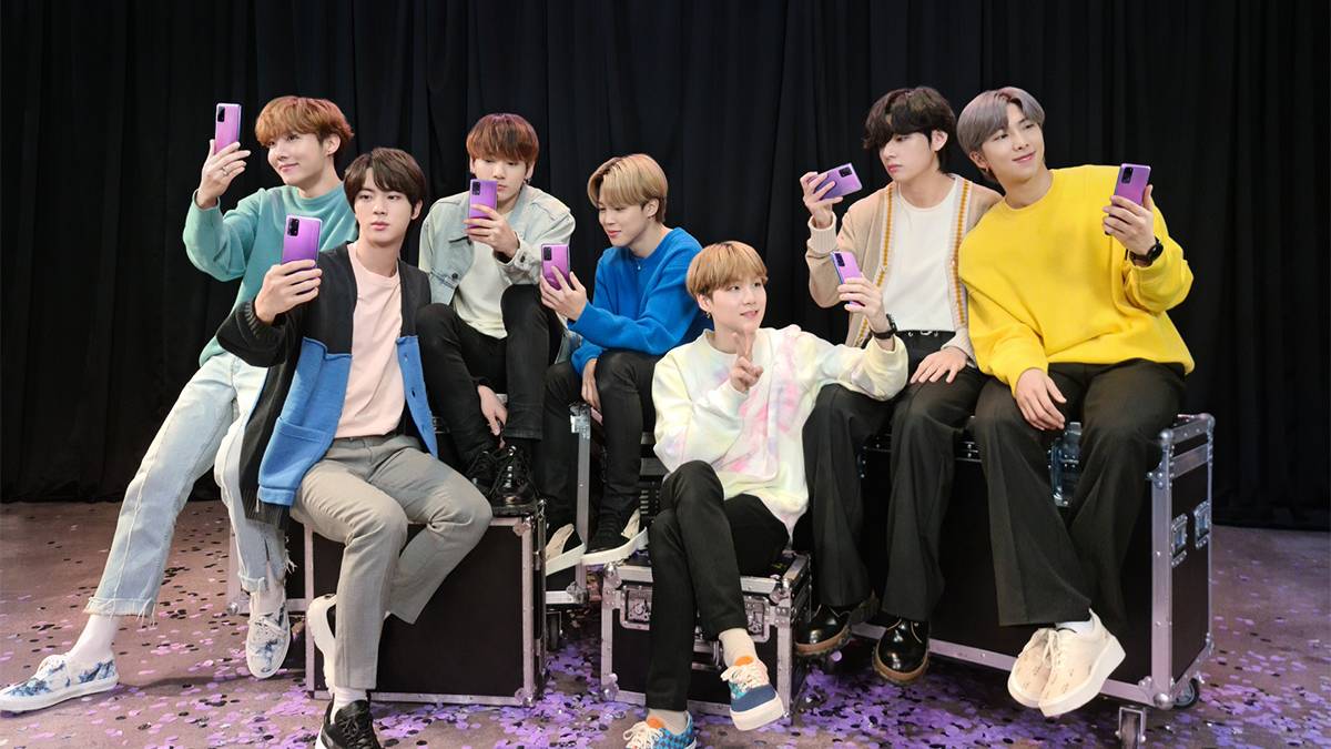 Samsung Galaxy S20+ Galaxy Buds+ BTS Edition