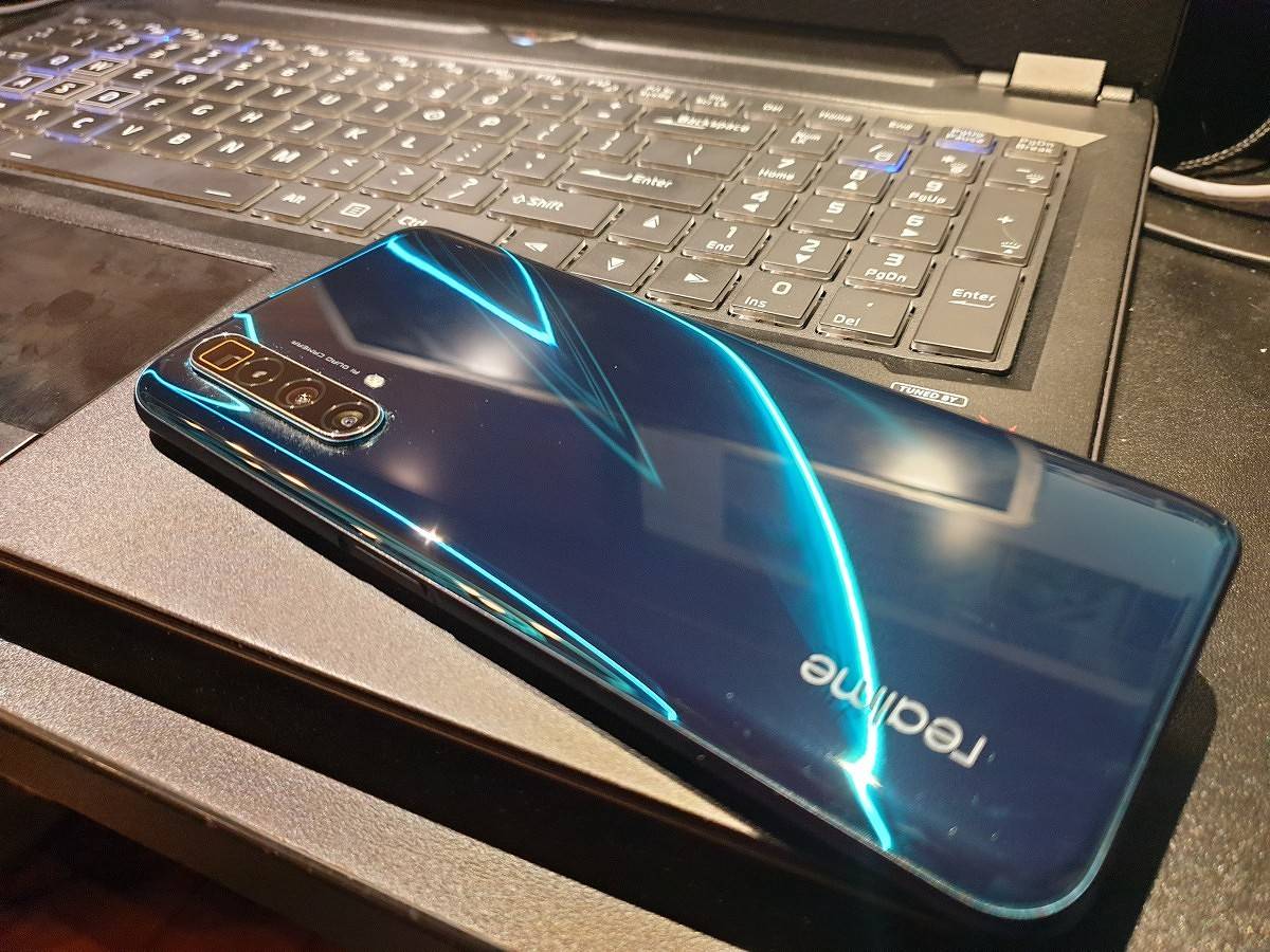 Realme X3 SuperZoom