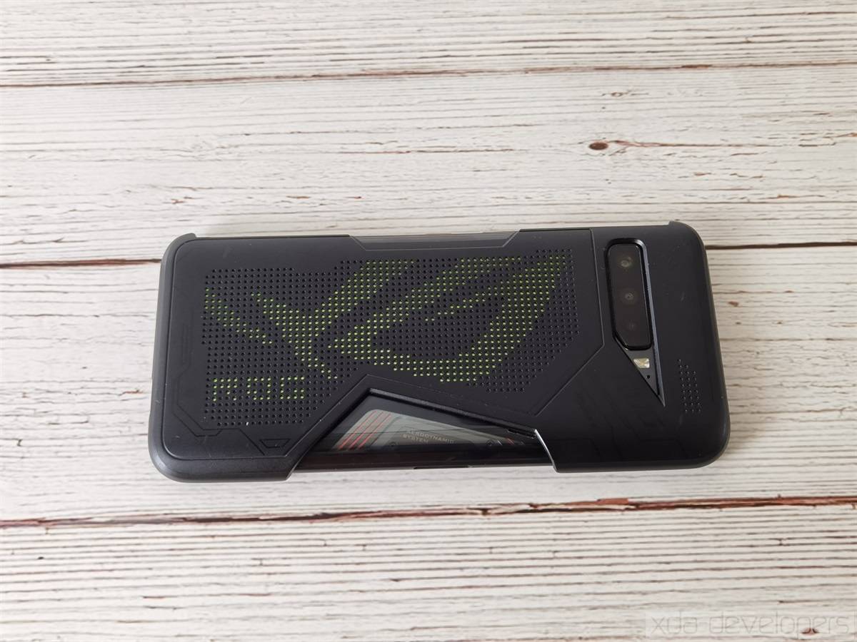 Lightning Armor case for the ASUS ROG Phone 3