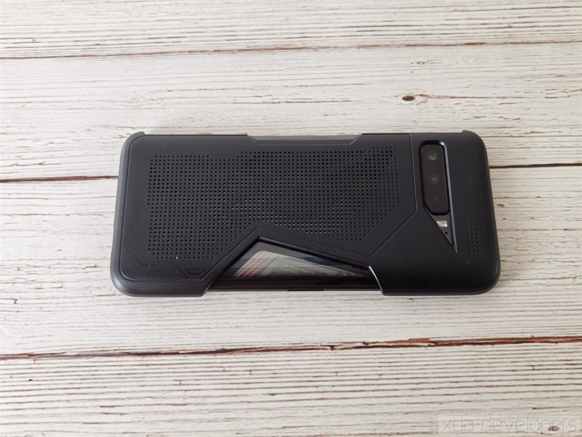 Lightning Armor case for the ASUS ROG Phone 3