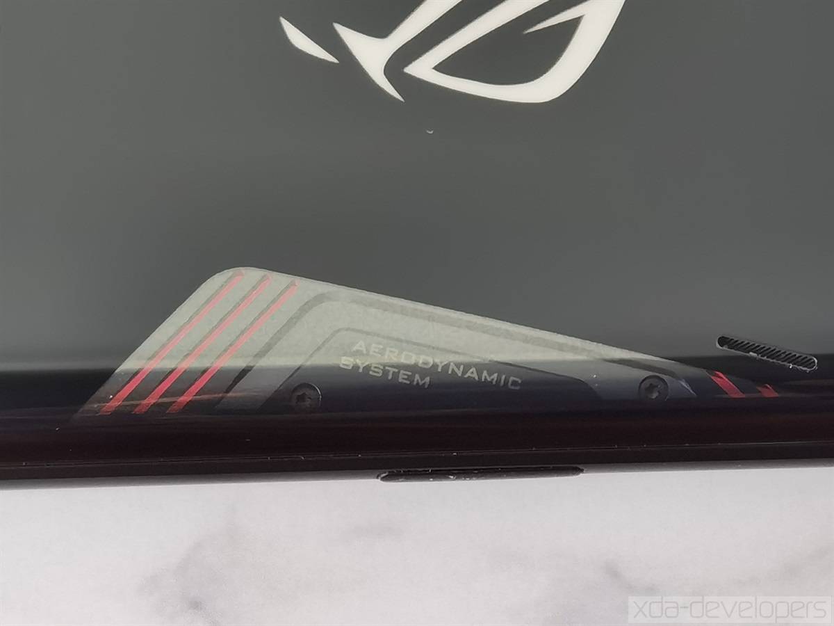 ASUS ROG Phone 3 AeroDynamic cooling system