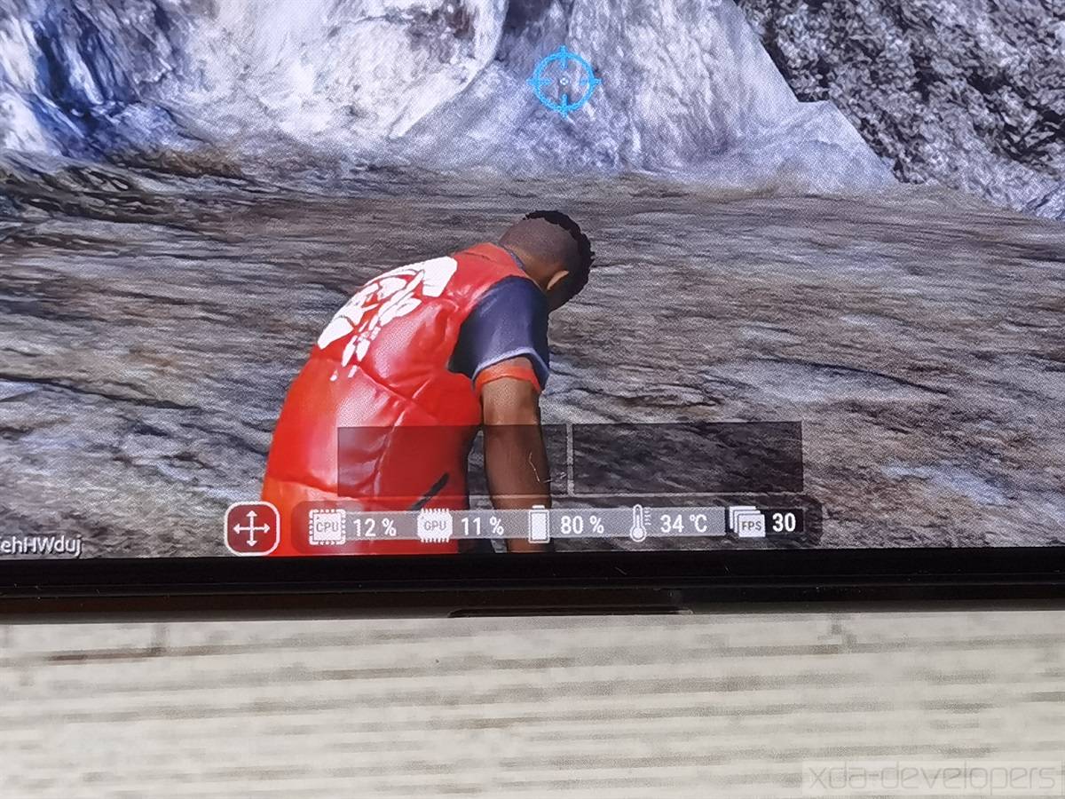 Game Genie floating real-time info on ASUS ROG Phone 3
