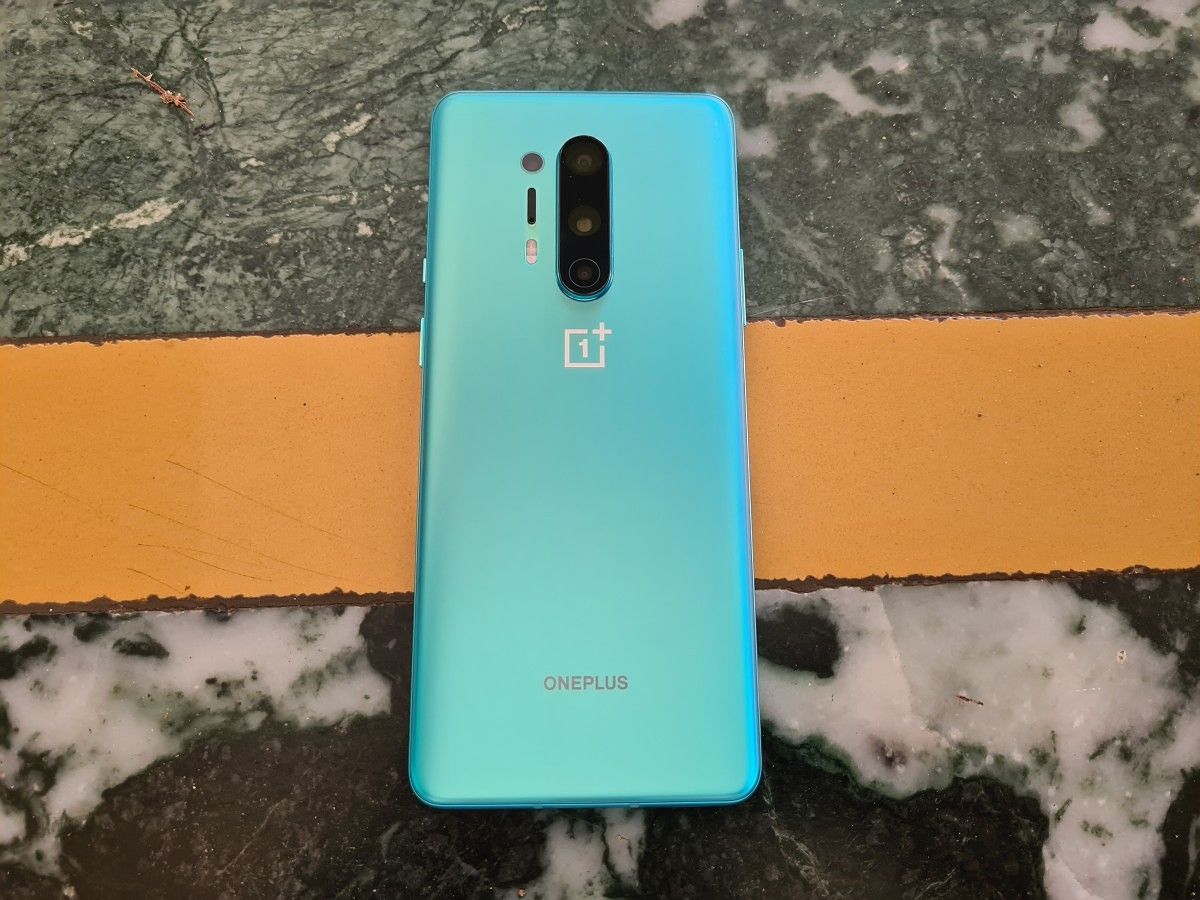 OnePlus 8 Pro vs Samsung Galaxy S20+