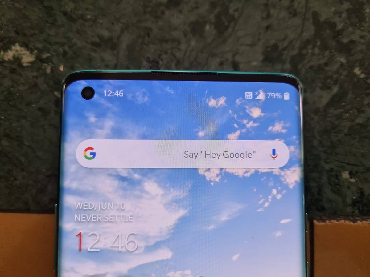 OnePlus 8 Pro vs Samsung Galaxy S20+
