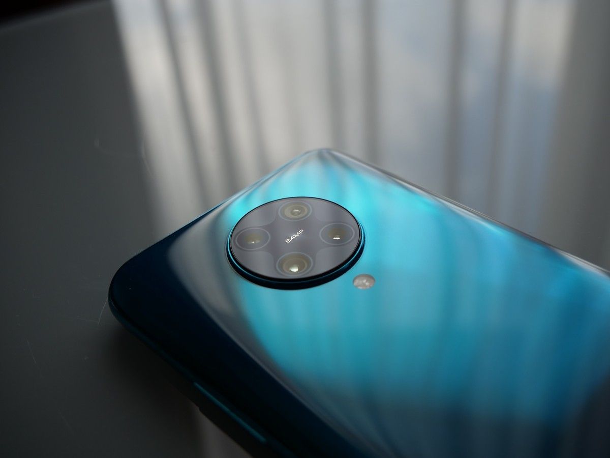POCO F2 Pro Review - A battery champ that cuts the right corners