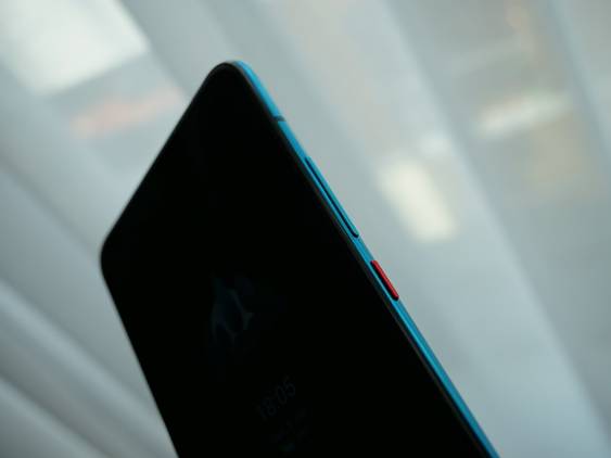 POCO F2 Pro