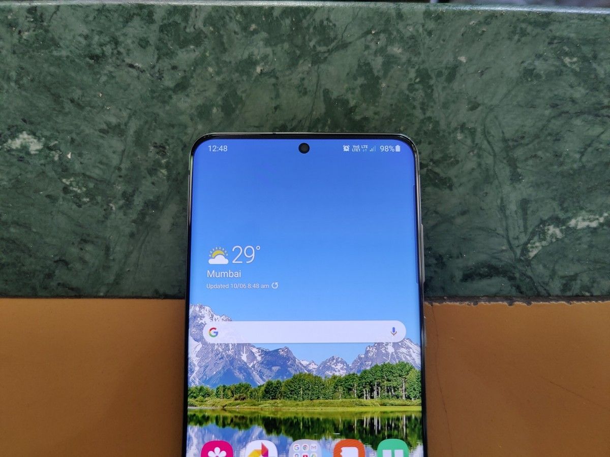 OnePlus 8 Pro vs Samsung Galaxy S20+
