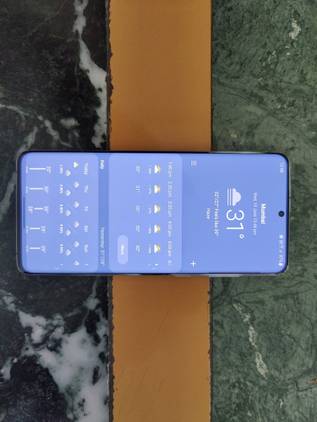 OnePlus 8 Pro vs Samsung Galaxy S20+